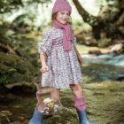 Vestido para niña en color buganvilla de la marca Yoedu.