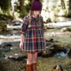 Vestido para niña en color musgo de la marca Yoedu.