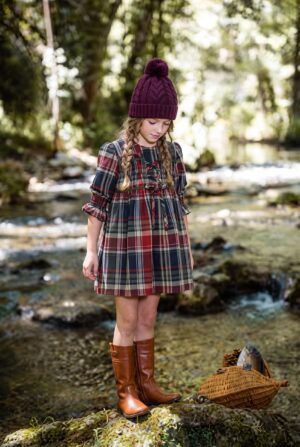 Vestido para niña en color musgo de la marca Yoedu.