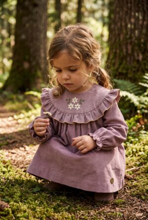 Vestido para niña en color granate de la marca Martin Aranda.